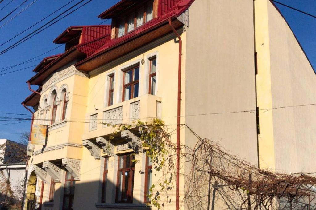 Nice Flat In Villa Near Old Town Bucharest Exterior photo